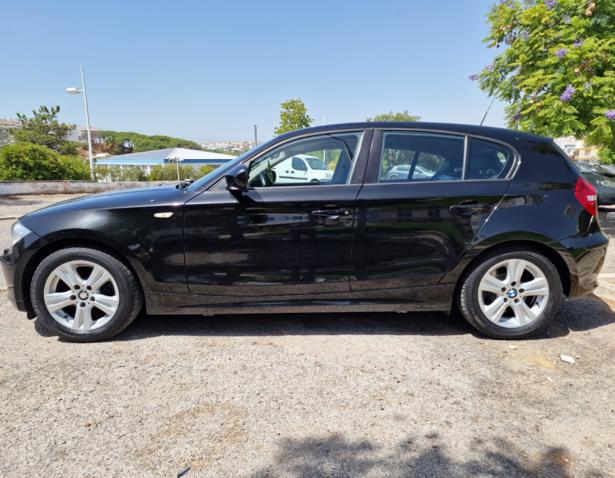  BMW  118D